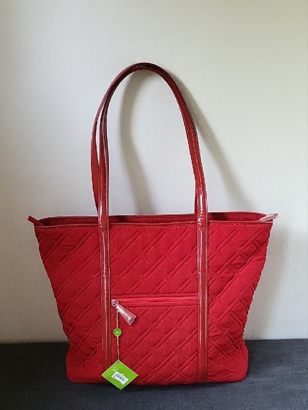 Vera Bradley Trimmed Vera Tote – Tango Red – NWT - Picture 5 of 16